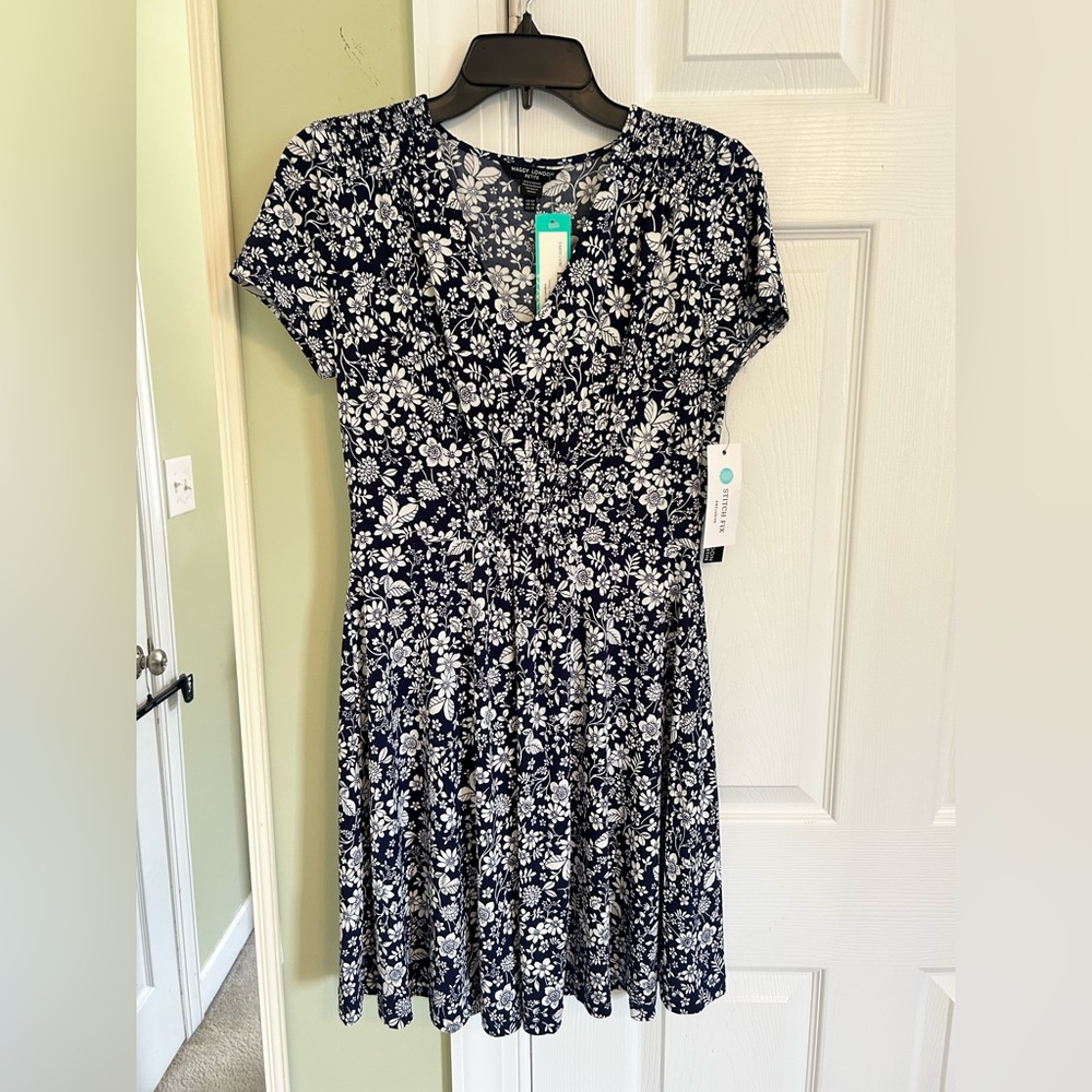 Maggy London Navy and White Floral Midi Dress
